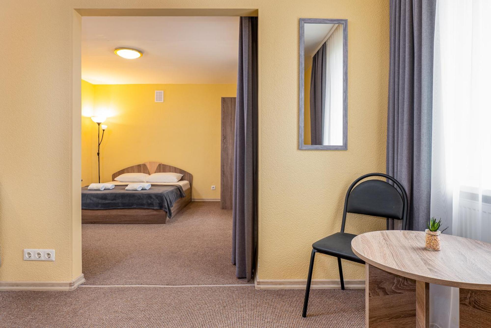 Guest House Relax Паланга Екстер'єр фото